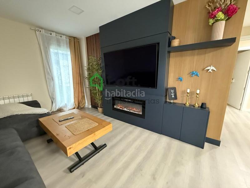 Foto d3734c07-d2cf-4de9-95bc-3e4e361f5491. Apartament amb aparcament a Avenida Elvas Badajoz