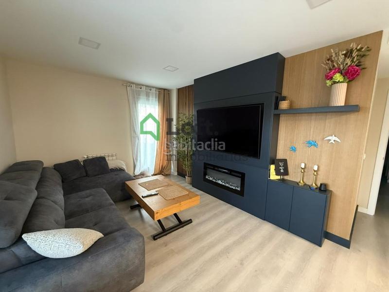 Foto db151d5d-5880-4529-b45f-79dd71825507. Apartament amb aparcament a Avenida Elvas Badajoz