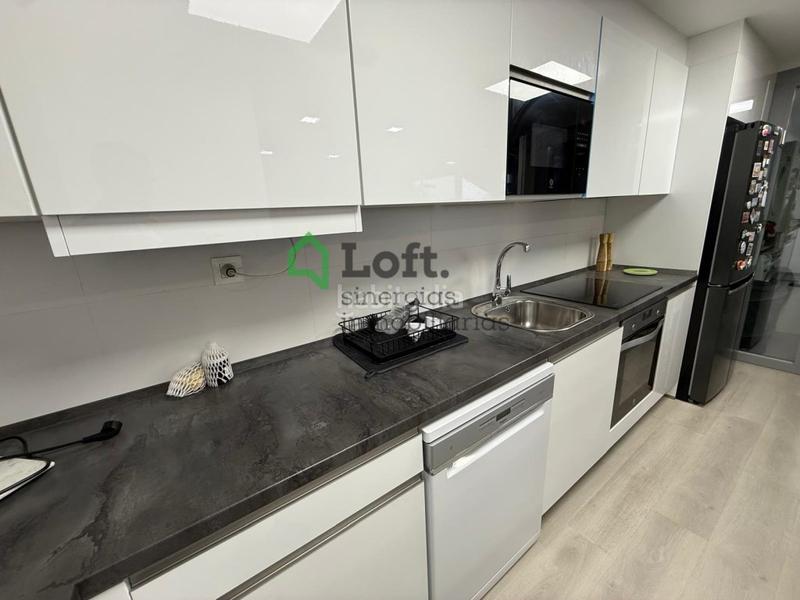 Foto ea9bb694-971b-49b2-855c-6fbeab06c9bb. Apartament amb aparcament a Avenida Elvas Badajoz