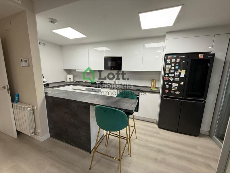 Foto fa35109b-d22e-470d-8acb-2545be8d6443. Apartament amb aparcament a Avenida Elvas Badajoz