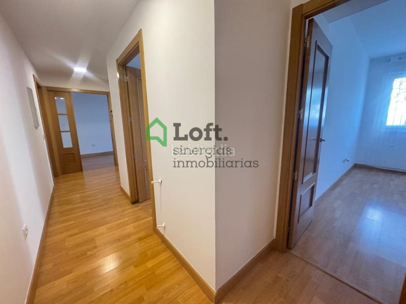 Foto 9969a252-8f65-497e-903e-b0ae87266629. Apartament a La Estación Badajoz