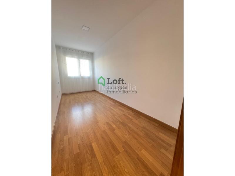 Foto bd0fca21-bb18-40eb-bb74-3cc6637a0c40. Apartament a La Estación Badajoz