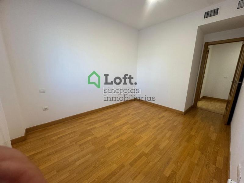 Foto cbd8696c-44ca-44c4-8269-ee5632363c74. Apartament a La Estación Badajoz