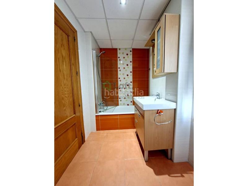 Foto 84b04bea-64d3-4cee-9f99-cd4d1ae43af0. Piccolo appartamento con riscaldamento parcheggio in Badajoz