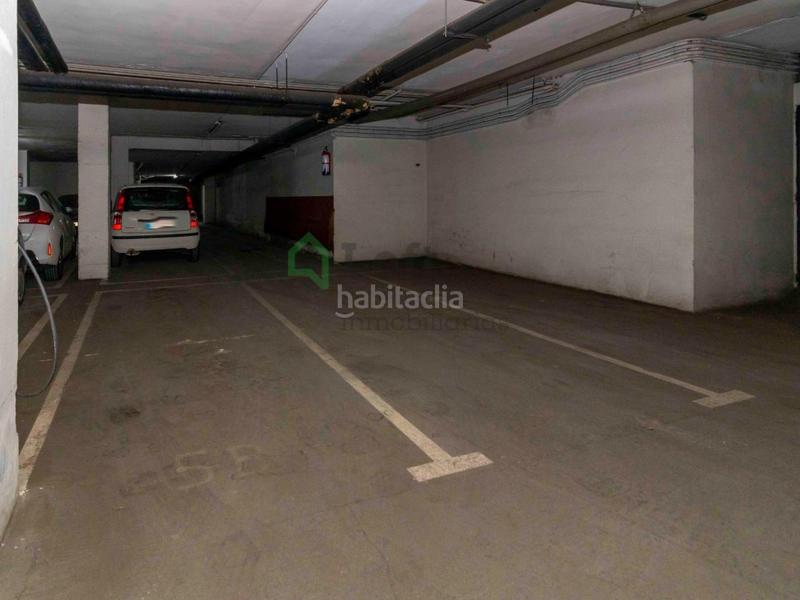 Foto 26d933b0-1662-4b98-bc51-e7ce432970bb. Flat with parking in Santa Marina Badajoz