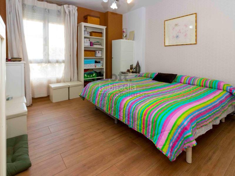 Foto 6cd3a176-5ceb-4617-b8cf-52fbd0c19e11. Flat with parking in Santa Marina Badajoz