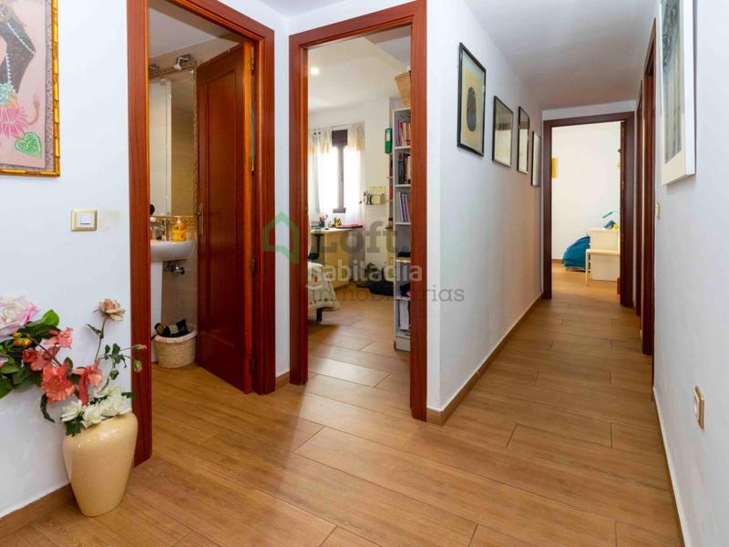 Foto 77da367b-395c-4375-9a03-194cedb7e701. Flat with parking in Santa Marina Badajoz