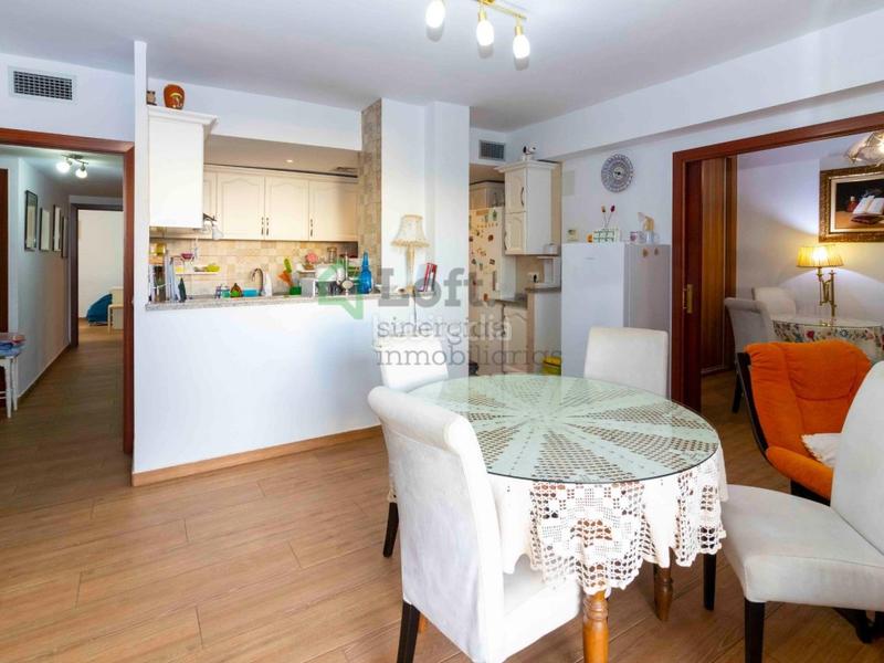Foto 9a80a80a-6bef-4f6a-8f8c-30ce4c7e241b. Flat with parking in Santa Marina Badajoz