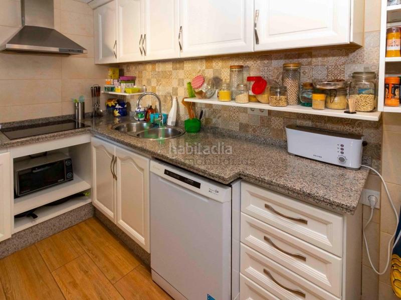 Foto c9905849-0b69-48ca-9bfc-a4ffa2282096. Flat with parking in Santa Marina Badajoz