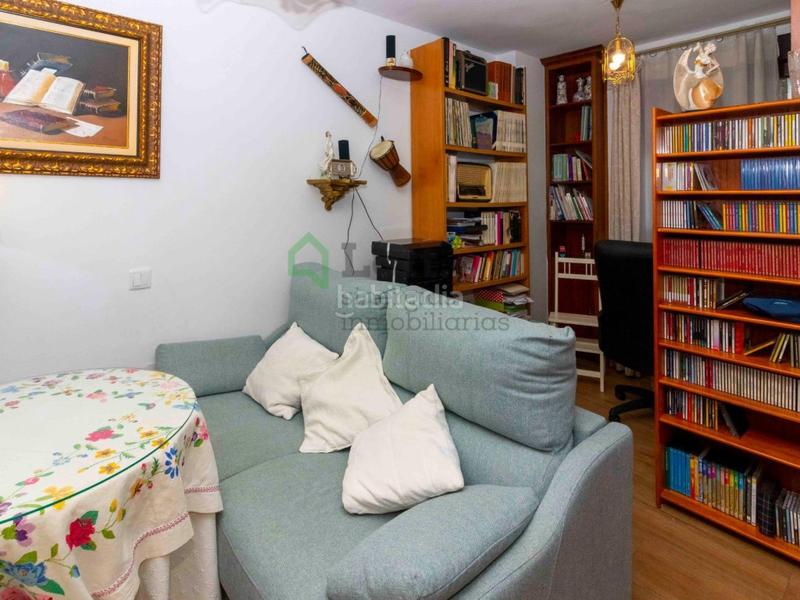 Foto d5028374-d547-436d-98e2-d3458f2e622f. Flat with parking in Santa Marina Badajoz