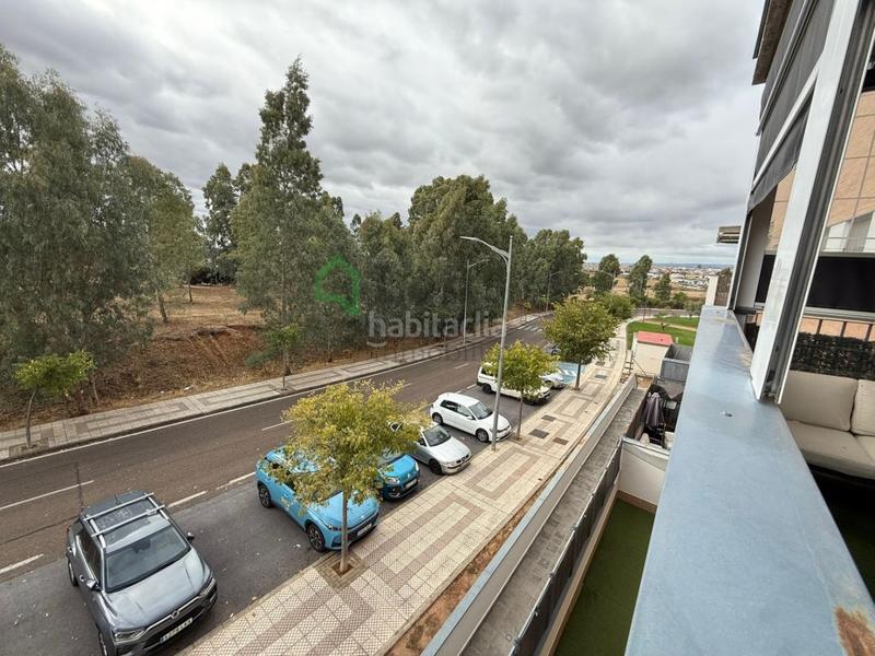 Foto 879bd7c5-dc7a-41d6-9416-fb083b4adb04. Piso exclusiva vivienda en la pilara en Carretera de Sevilla - Los Montitos Badajoz