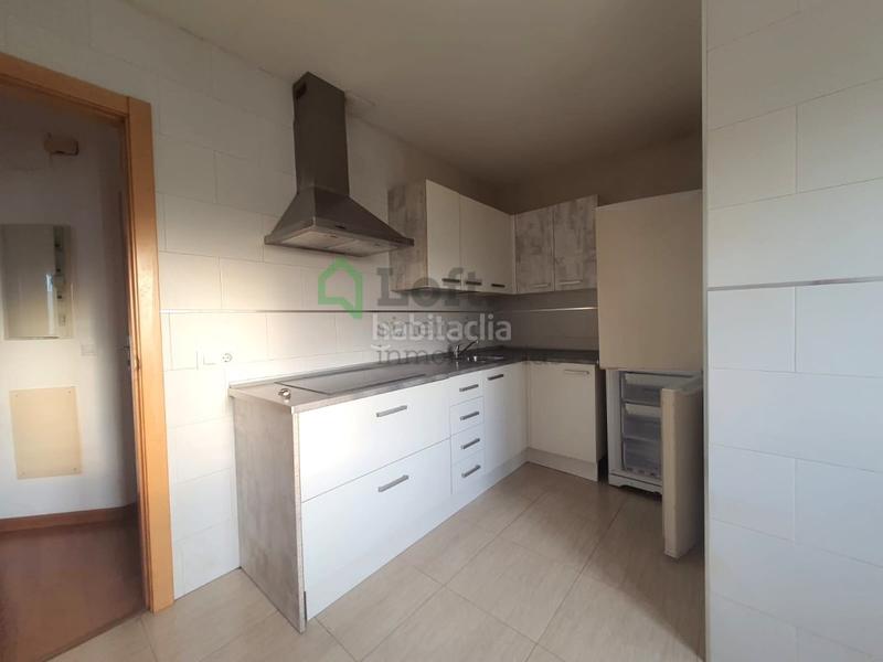 Foto 4a63f14a-40ce-45e5-ae74-98637f4dfc2c. Appartement avec parking dans pedanías de Badajoz Badajoz