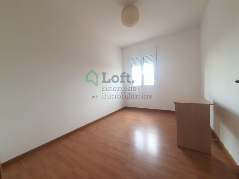 Foto 58c1291a-e6d2-437d-8d25-88691711d087. Appartement avec parking dans pedanías de Badajoz Badajoz