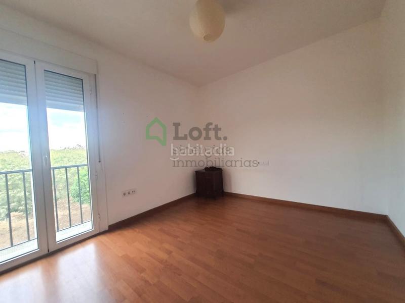 Foto c5c14613-9861-44b5-aea5-51582d0c28e0. Appartement avec parking dans pedanías de Badajoz Badajoz