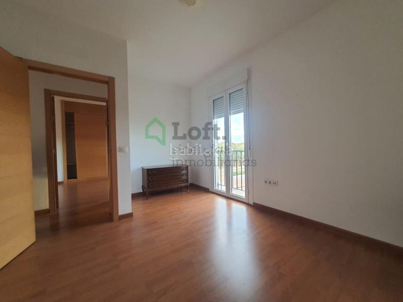 Foto efda0dda-329f-4e65-910d-c5987b6fd72e. Appartement avec parking dans pedanías de Badajoz Badajoz