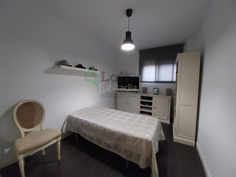 Foto babca44b-e014-4c1a-b8db-5e23745c4e1e. Apartament amb aparcament a Carretera de Sevilla - Los Montitos Badajoz
