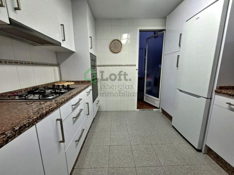 Foto 6718358b-be89-4db0-b0ba-eb5d39f59586. Appartamento con parcheggio in Maria Auxiliadora - Barriada de Llera Badajoz