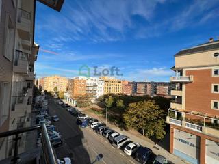 Affitto Piccolo appartamento in Maria Auxiliadora - Barriada de Llera. Apartamento amueblado en cerro del viento