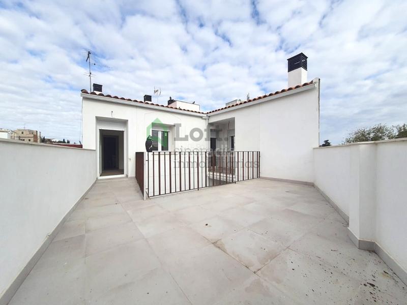Foto 4aadcc58-7ba3-4df9-82e3-60e8f23a905f. Apartamento  a estrenar con terraza en Casco Antiguo en Badajoz