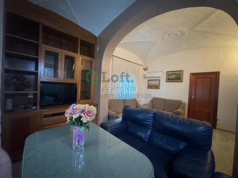 Foto 621c14c4-39e8-43c9-a627-cbfdf92e7d21. Casa con parcheggio in Carretera de Sevilla - Los Montitos Badajoz