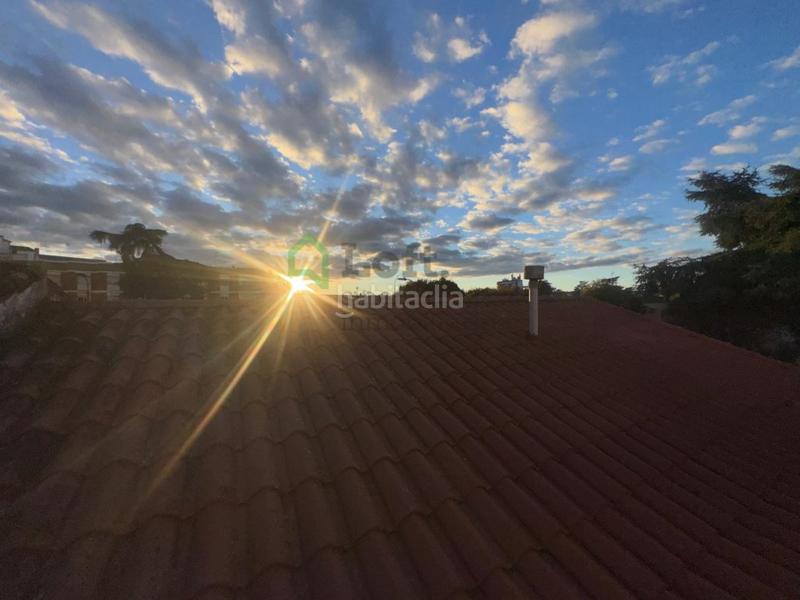 Foto b1fc4fdc-958c-45a2-bf22-991b018d7b2a. Casa con parcheggio in Carretera de Sevilla - Los Montitos Badajoz