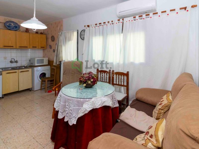 Foto 6ba89e44-9f0f-4024-ad89-f4e94cbbafc3. Semi detached house in Cerro de Reyes Badajoz