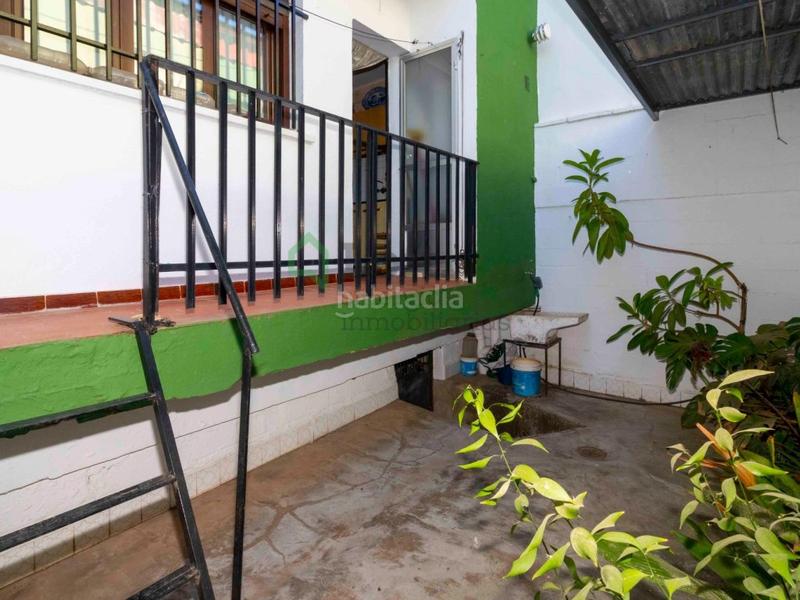 Foto e58e4a8d-51ff-4a57-a455-2e88d158a54c. Semi detached house in Cerro de Reyes Badajoz