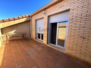 Duplex à Maria Auxiliadora - Barriada de Llera. Estupendo dúplex con garaje y trastero