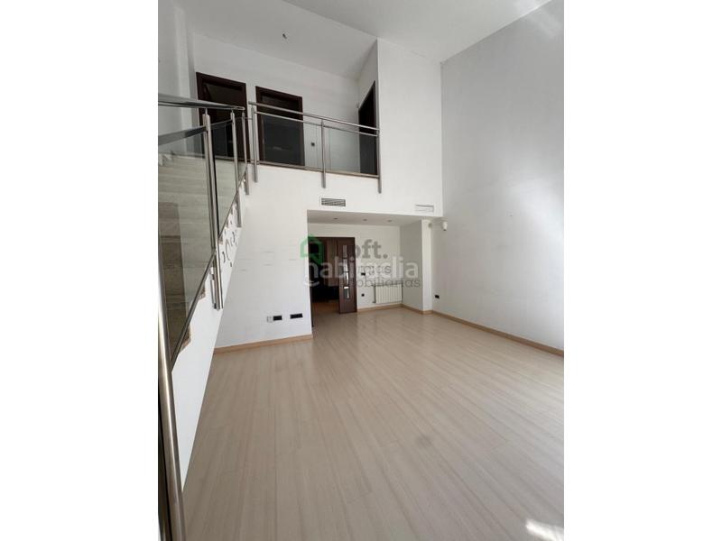 Foto ca9e0021-5665-456d-bcaa-933f95e8547b. Dúplex estupendo dúplex con garaje y trastero en Maria Auxiliadora - Barriada de Llera Badajoz