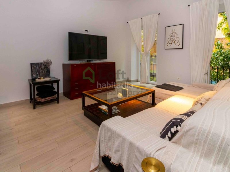 Foto 177b3ab0-f5b1-4499-8aa2-3e877832b609. Casa a Casco Antiguo Badajoz