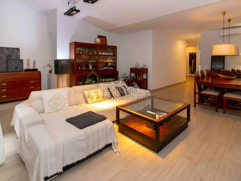 Foto d6faf08e-a7ed-4cd4-b847-950d8a3c1612. Casa a Casco Antiguo Badajoz