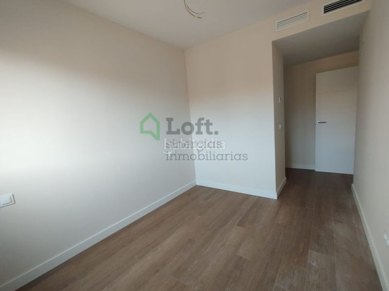 Foto 75d4733f-2908-4eb0-8bc3-c297c4b4cccc. Apartament amb calefacció aparcament piscina a La Estación Badajoz