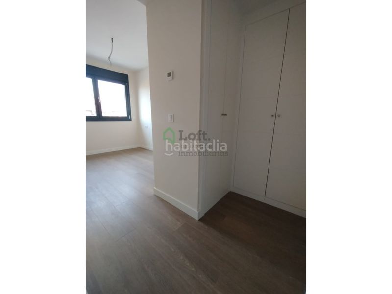 Foto a57cca62-af97-4eeb-95ce-0f748c994401. Apartament amb calefacció aparcament piscina a La Estación Badajoz