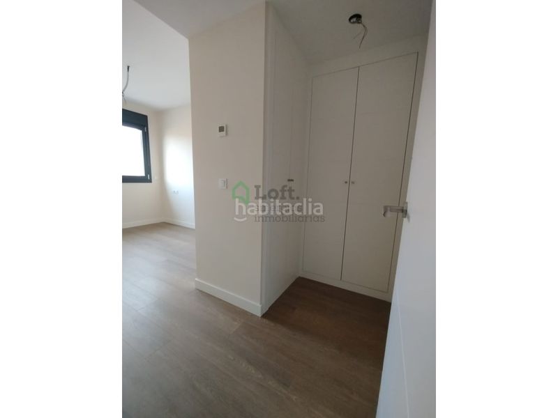 Foto b4b35e4d-f0e4-4d86-a923-3ba9f5f445ee. Apartament amb calefacció aparcament piscina a La Estación Badajoz