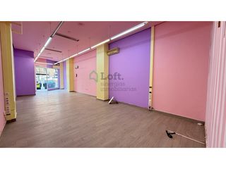 Lloguer Local Comercial a Maria Auxiliadora - Barriada de Llera. Local comercial reformado en la avenida maria auxiliadora