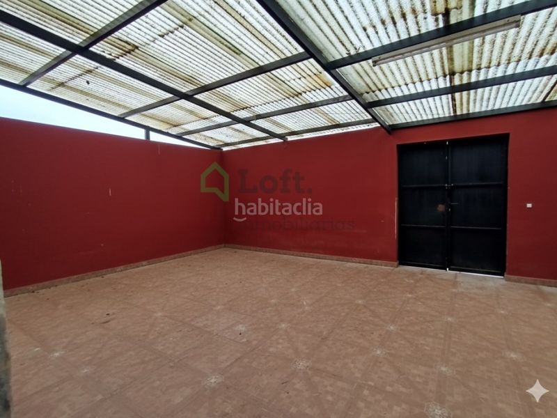 Foto 773c6ee4-e590-4ce1-8e75-bba3d3190735. Xalet a pedanías de Badajoz Badajoz