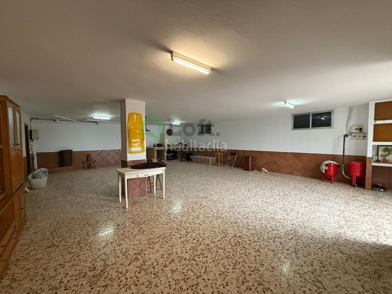 Foto dce90a31-2585-48ed-a6b1-116eb302f71b. Xalet amb aparcament a Dehesilla de Calamón - Campomanes Badajoz
