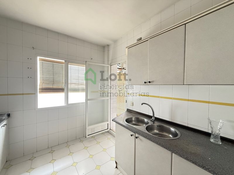 Foto 0f79b1d2-e35e-425c-a806-27d689e3be06. Pis amb aparcament a Pardaleras Badajoz