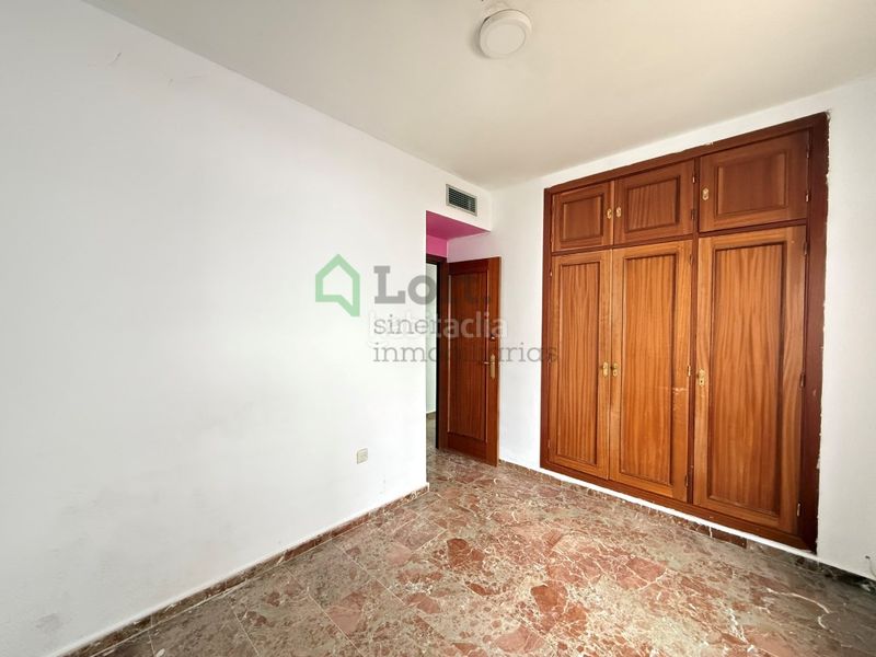 Foto 3d7a4cdd-df16-4c70-a4a8-7c5f22026fe4. Pis amb aparcament a Pardaleras Badajoz