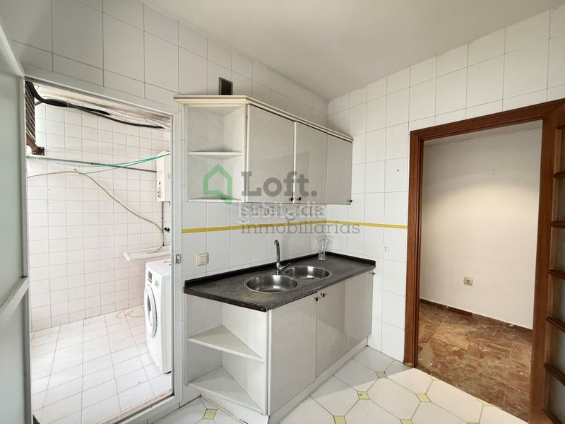 Foto 6049ec5c-2f7c-4742-9938-af07bdb7bee4. Pis amb aparcament a Pardaleras Badajoz