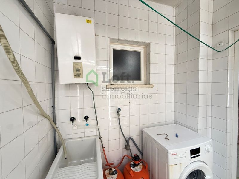 Foto d78e3120-2b73-450a-83b1-b0ac576af51a. Pis amb aparcament a Pardaleras Badajoz