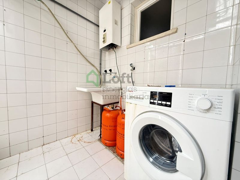 Foto f2982205-67ca-42d9-bc76-75828abd666e. Pis amb aparcament a Pardaleras Badajoz