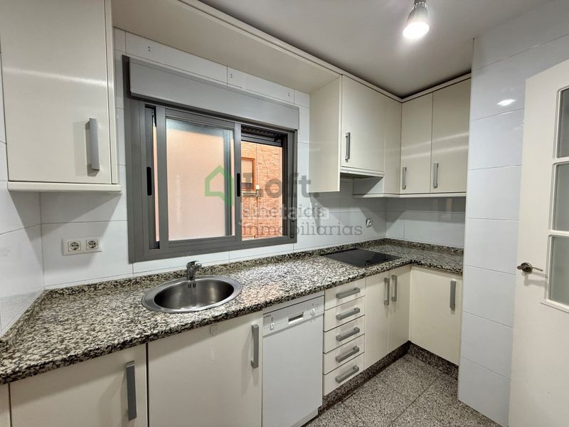 Foto aa792725-f991-4bc3-af2d-53ff5158e9ba. Apartament a Santa Marina Badajoz