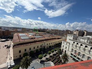 Pis a Casco Antiguo