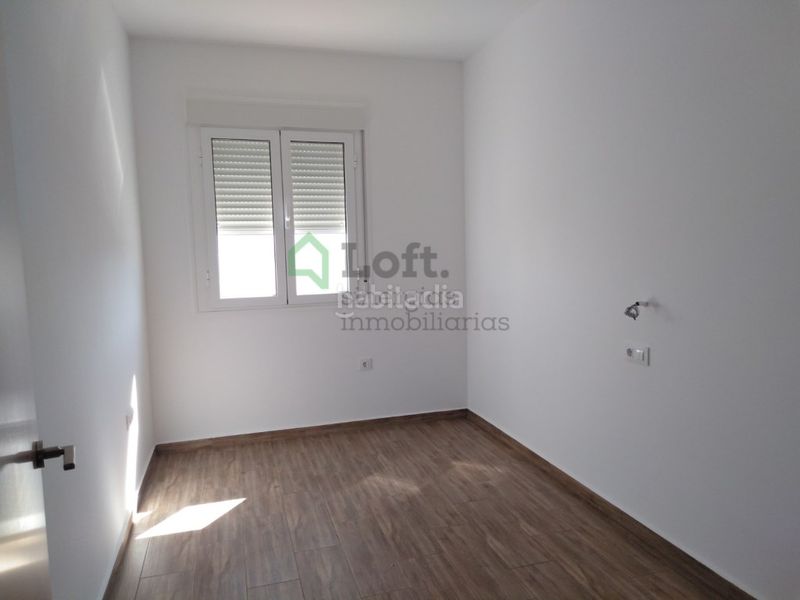 Foto 8bd54e98-e48a-4dc1-86cd-d9e5a6832c8a. Casa adossada amb aparcament a pedanías de Badajoz Badajoz
