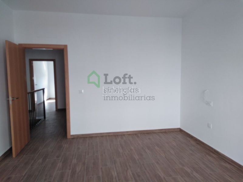 Foto df49c430-9b50-4dda-9dfb-7f384060deef. Casa adossada amb aparcament a pedanías de Badajoz Badajoz