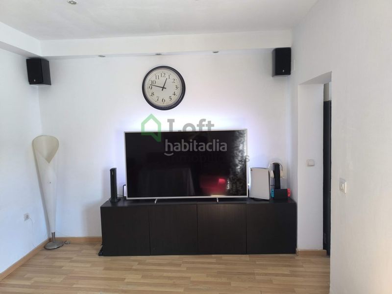 Foto f6cf55e5-9b87-4a59-8e22-7950a6355661. Àtic a Casco Antiguo Badajoz
