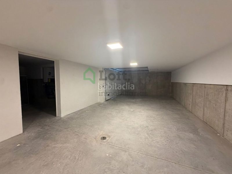 Foto c08fd2d5-c94f-46ab-821c-7db737b1fb67. Xalet amb aparcament piscina a Las Vaguadas Badajoz