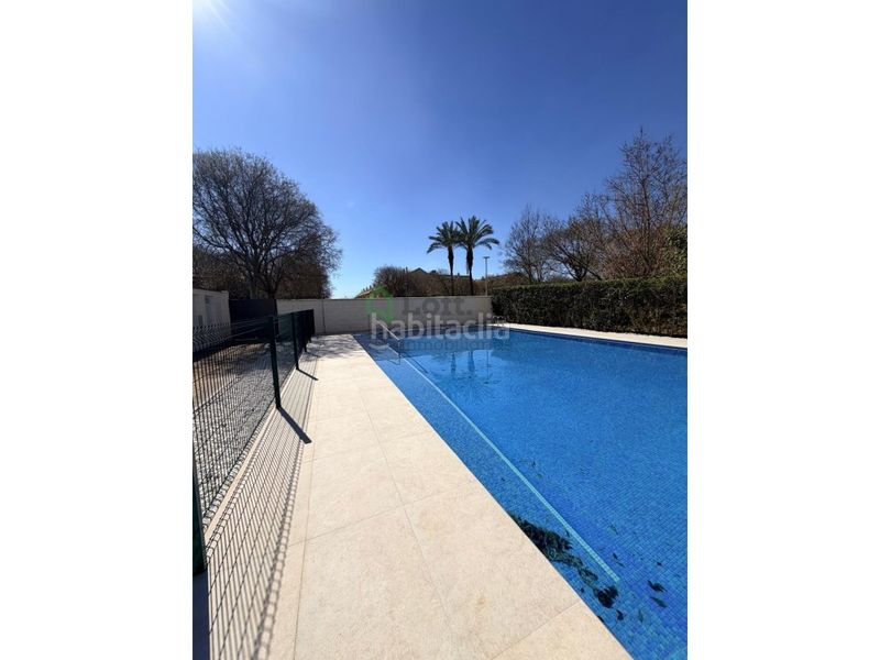 Foto 03c8f33e-f75f-42c7-8cce-a44889611860. Dúplex amb calefacció aparcament piscina a Valdepasillas - La Paz - Huerta Rosales Badajoz