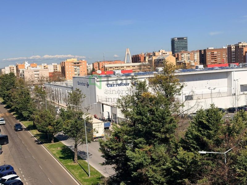 Foto 4321b910-00ab-44ac-bfe0-b0a8a2cd7c7a. Dúplex amb calefacció aparcament piscina a Valdepasillas - La Paz - Huerta Rosales Badajoz